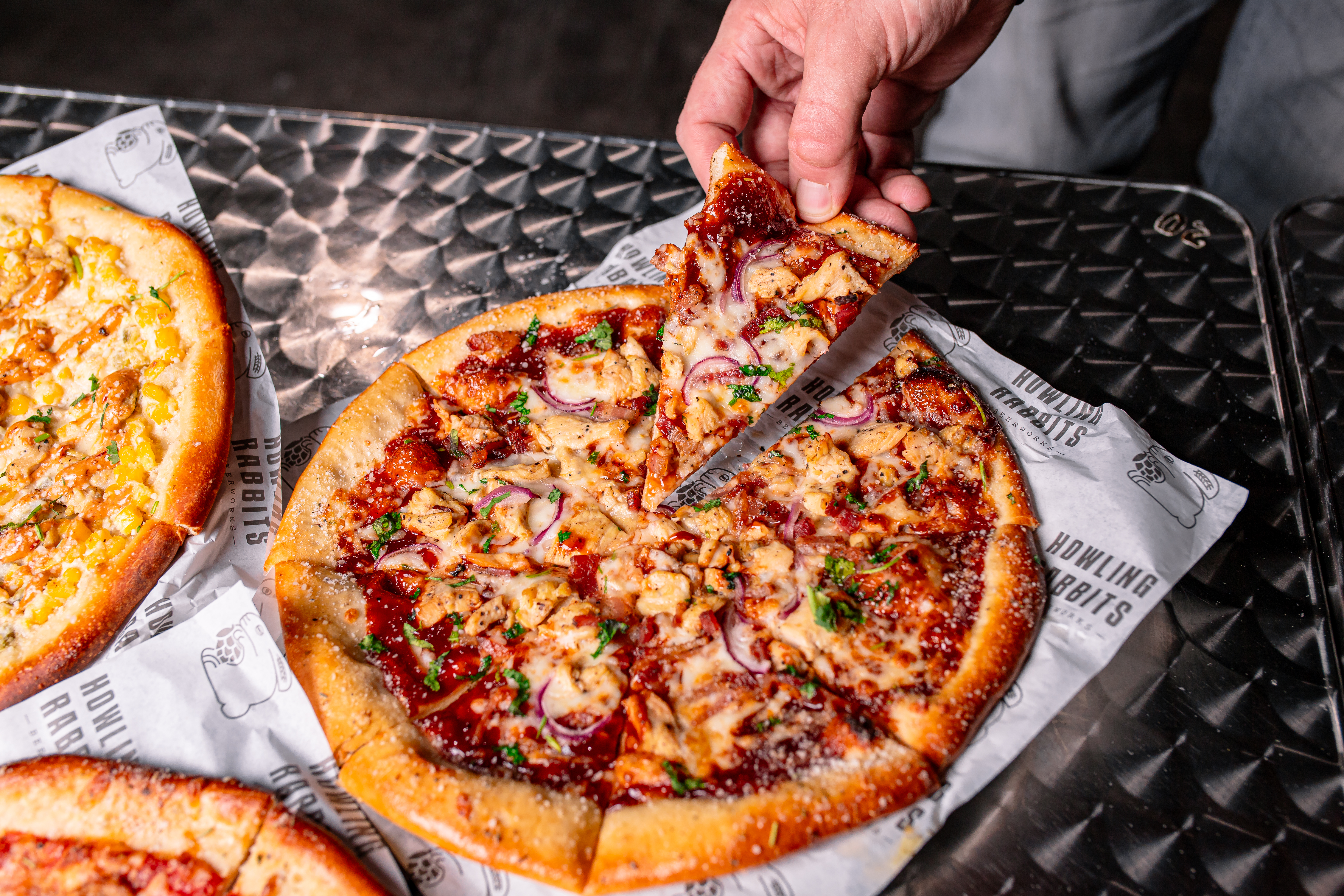 Howling Rabbits BBQ Chicken Pizza